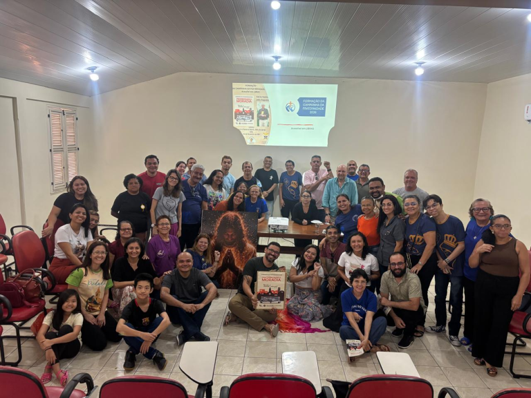 Pastoral do Surdo reflete a Campanha da Fraternidade 2026 em encontro mensal